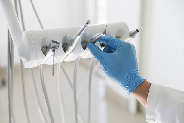 Professional Emergency Dentist technician working in Horace, ND